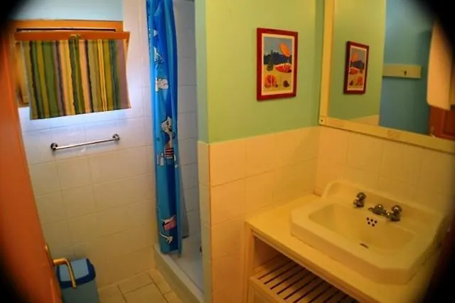Mirabel #4, Maisonette, Terrace And Pool Access 度假居 *